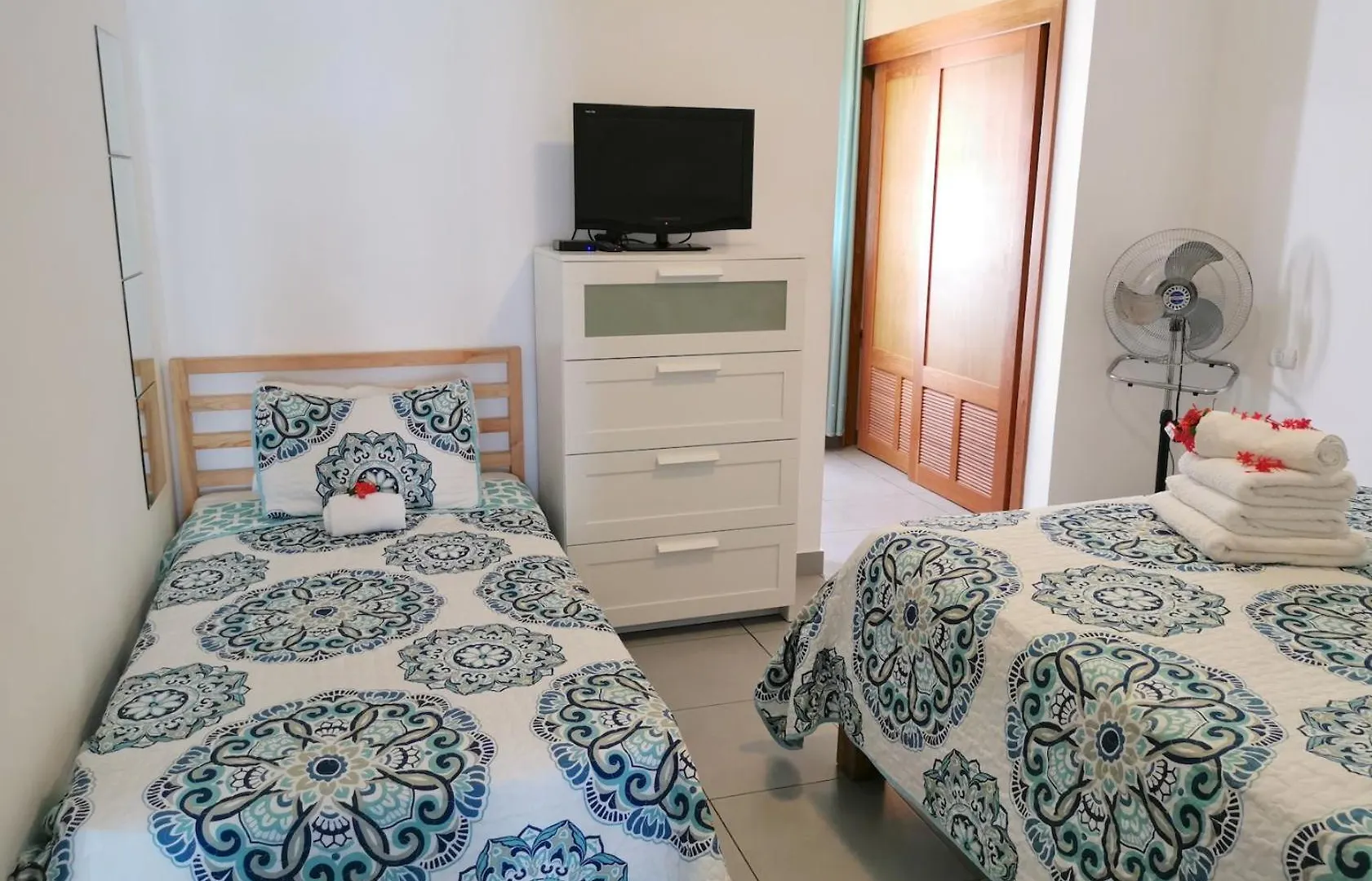 Sol Caribe Suites - Playa Los Corales - Beach Club, Wifi, Swimming Pool Punta Cana