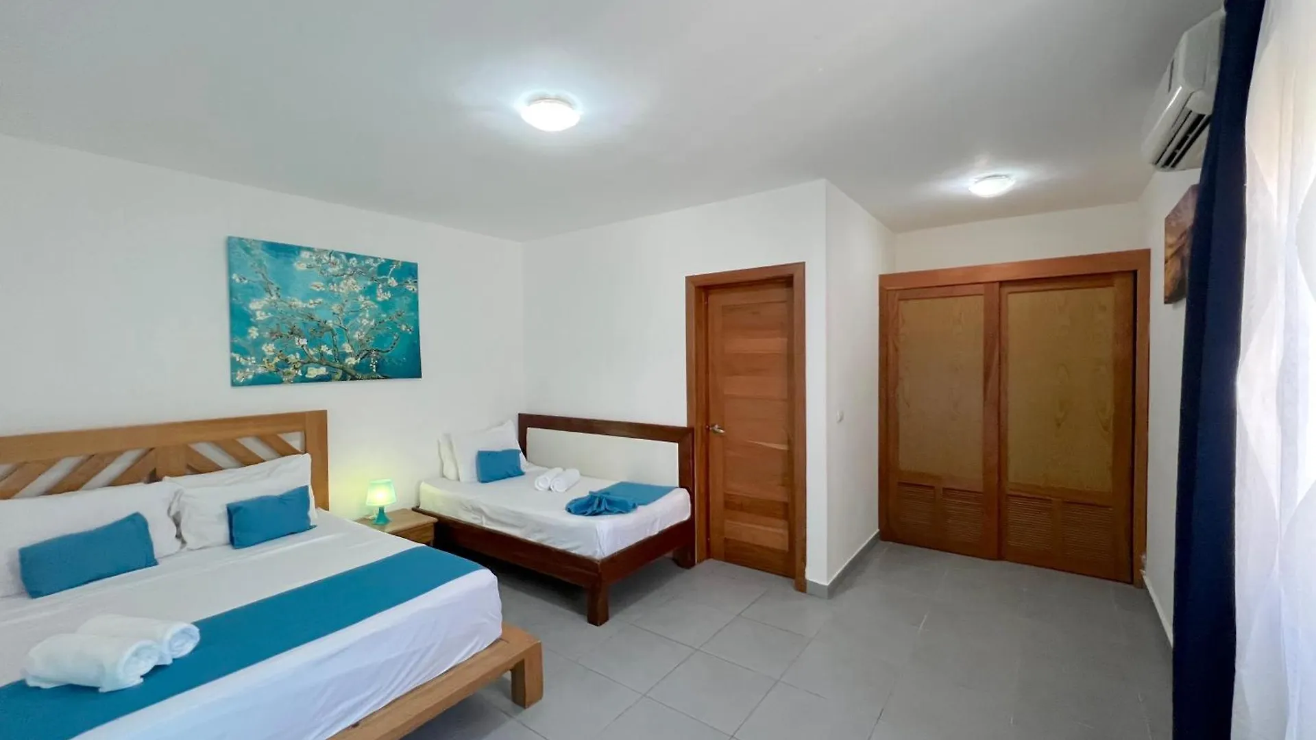 Hotel Sol Caribe Suites - Playa Los Corales - Beach Club, Wifi, Swimming Pool Punta Cana