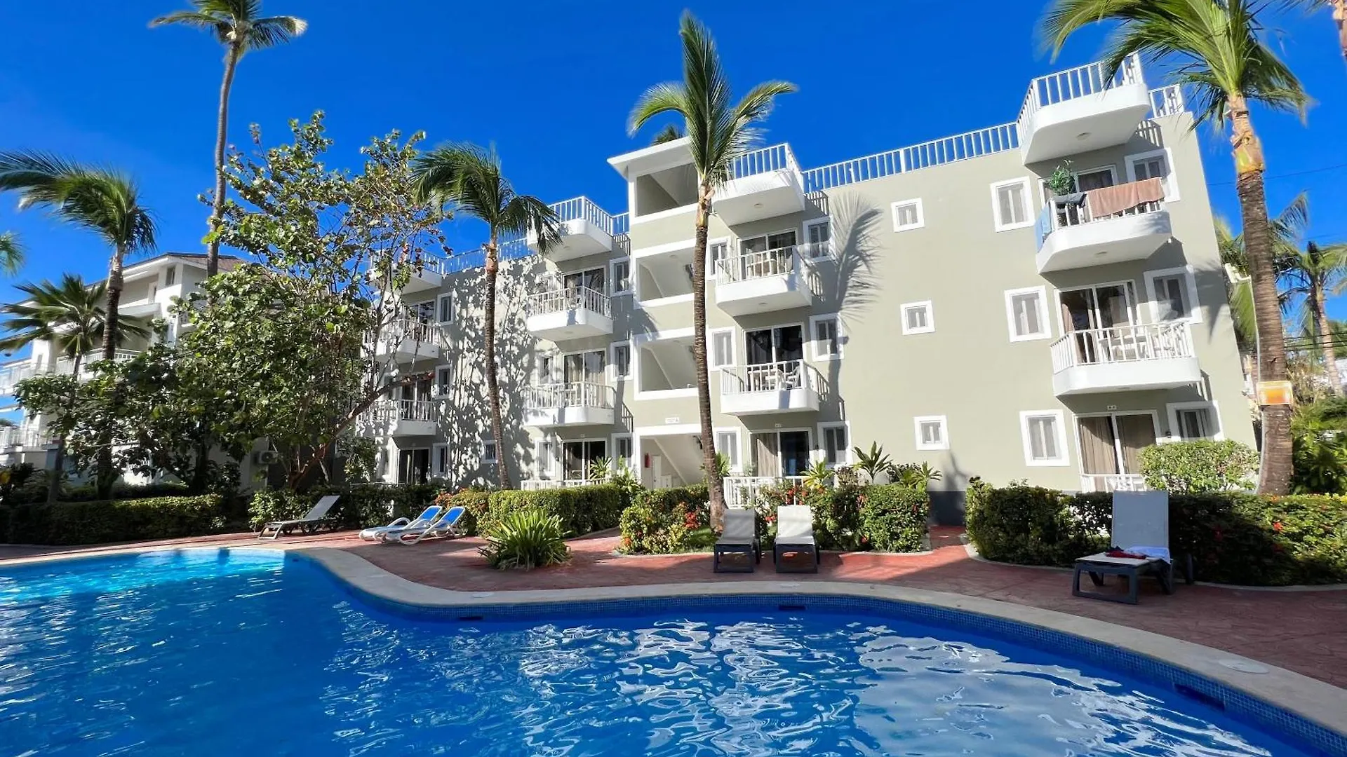 Sol Caribe Suites - Playa Los Corales - Beach Club, Wifi, Swimming Pool Punta Cana